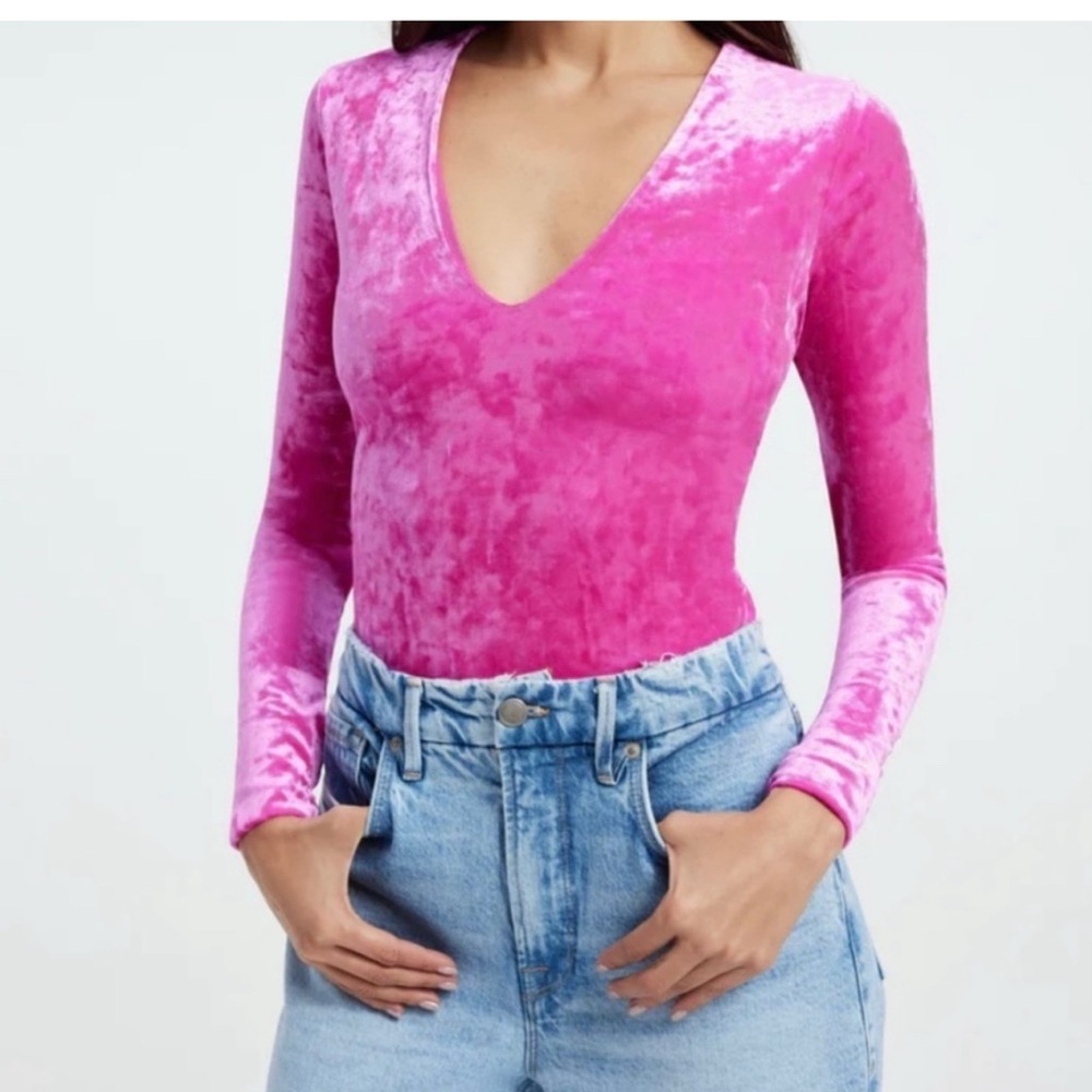 Good American Pink Velvet V-Neck Bodysuit